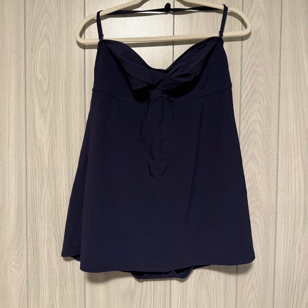 Talbots women’s swim dress, swimsuit. Halter style with removable strap. Sz 14